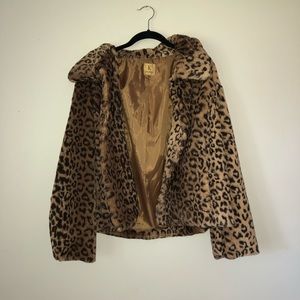 Kasper Faux Fur jacket